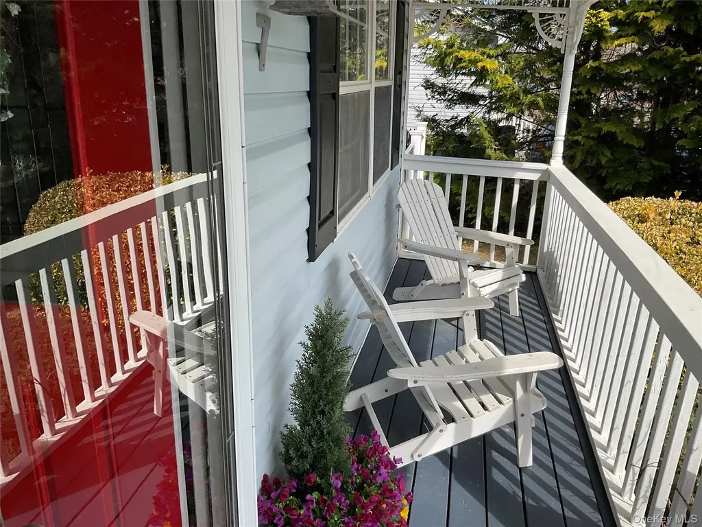 7 Tipton Drive W Shirley NY 11967