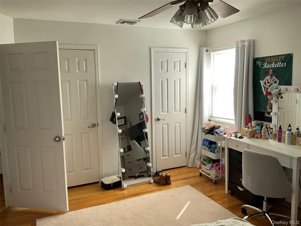 7 Tipton Drive W Shirley NY 11967
