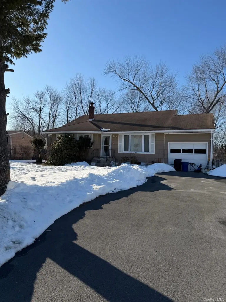 23 James Road Monroe NY 10950