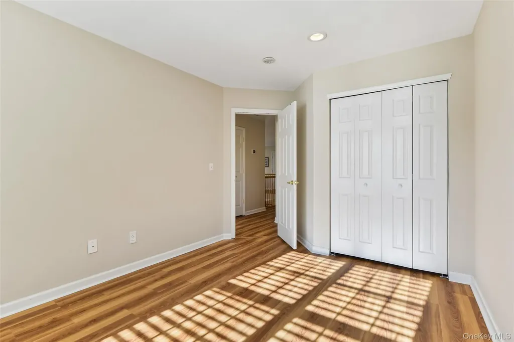 14 Julia Circle Middle Island NY 11953