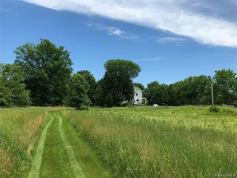 181 Huguenot Street New Paltz NY 12561