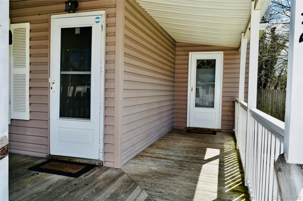 32 Pearl Street Patchogue NY 11772