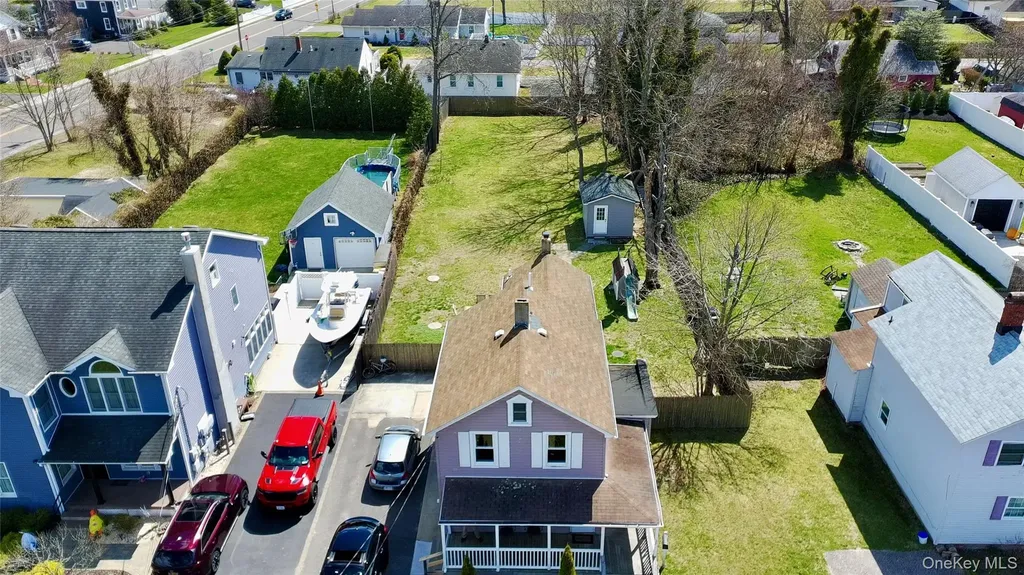 32 Pearl Street Patchogue NY 11772