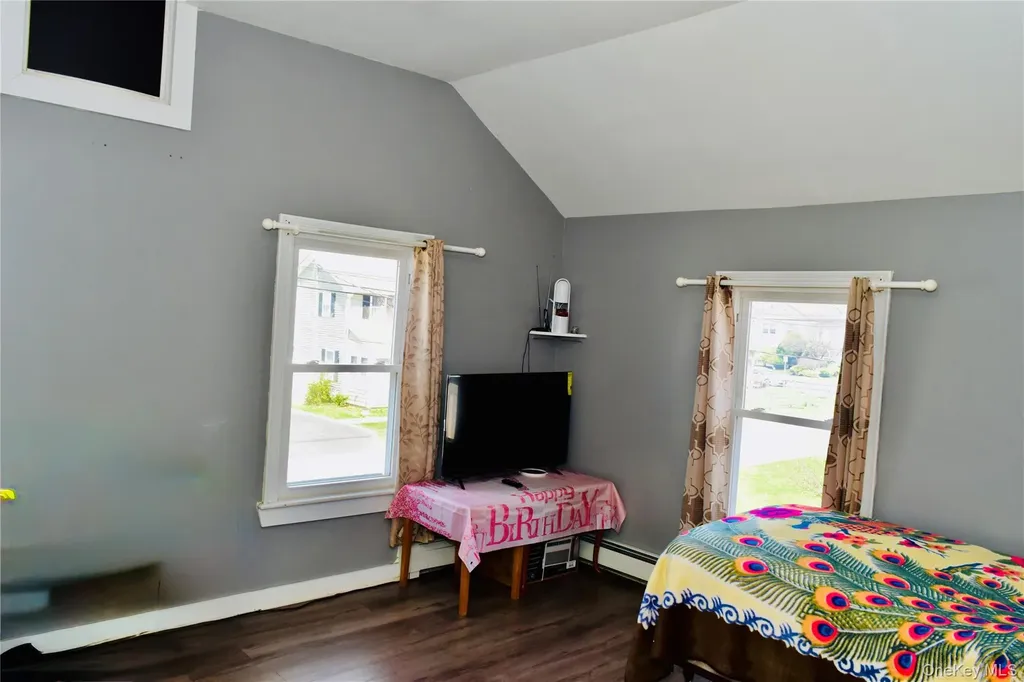 32 Pearl Street Patchogue NY 11772