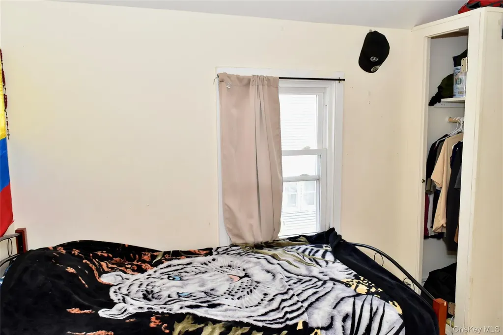 32 Pearl Street Patchogue NY 11772