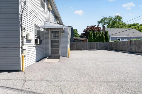 2070 Central Park Avenue Yonkers NY 10710