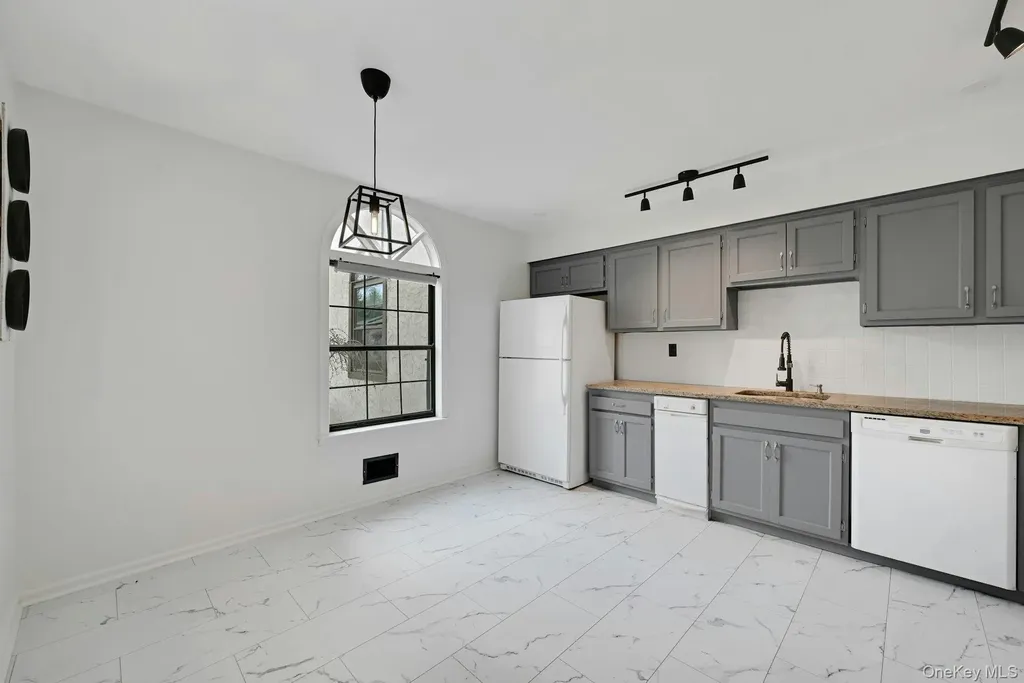 62 Somerset Drive Suffern NY 10901