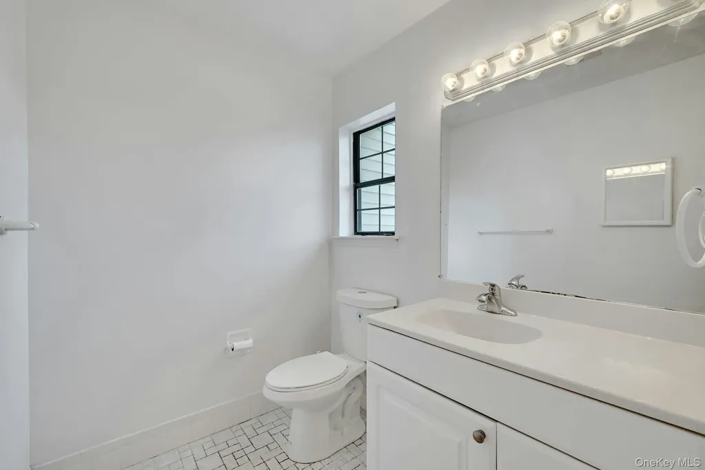 62 Somerset Drive Suffern NY 10901
