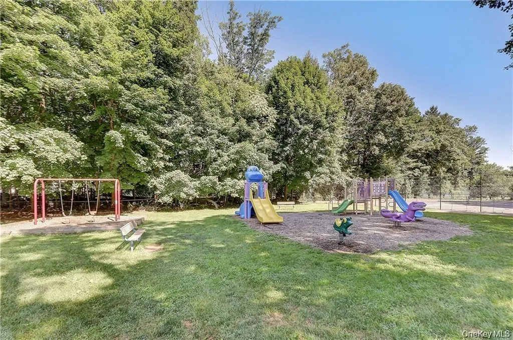 62 Somerset Drive Suffern NY 10901