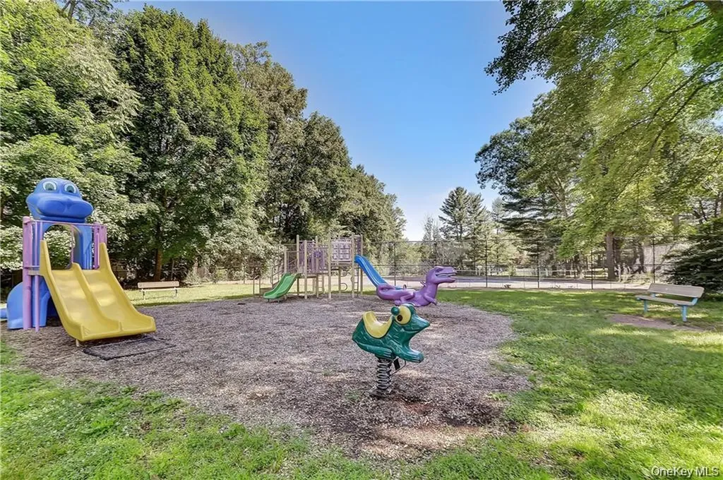 62 Somerset Drive Suffern NY 10901