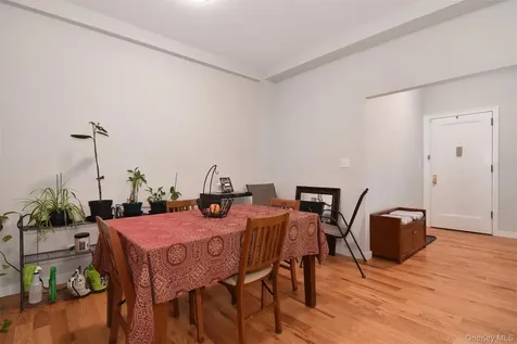 4 Park Lane Mount Vernon NY 10552