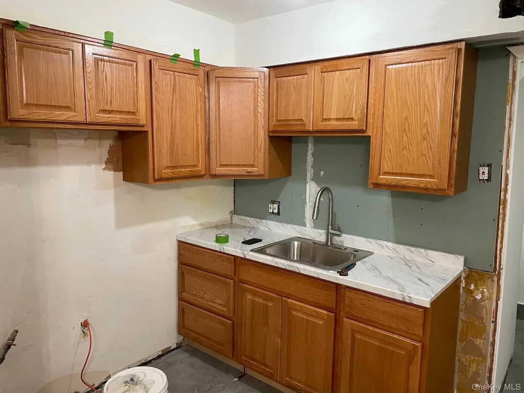 5528 98th Street Corona NY 11368