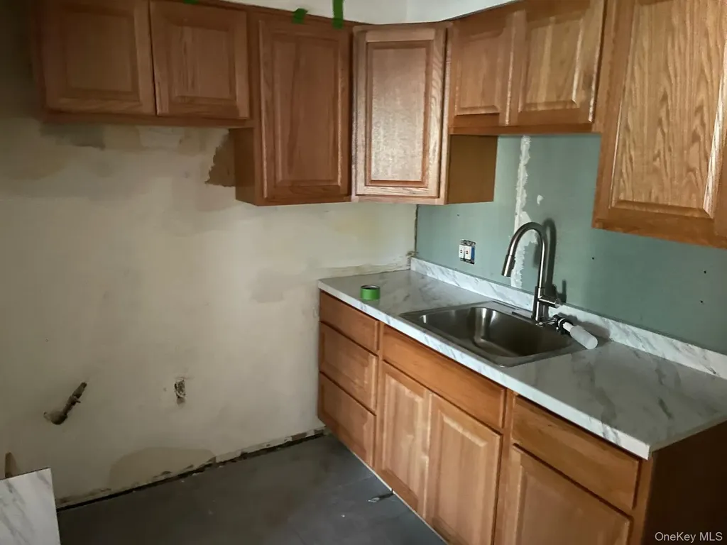 5528 98th Street Corona NY 11368