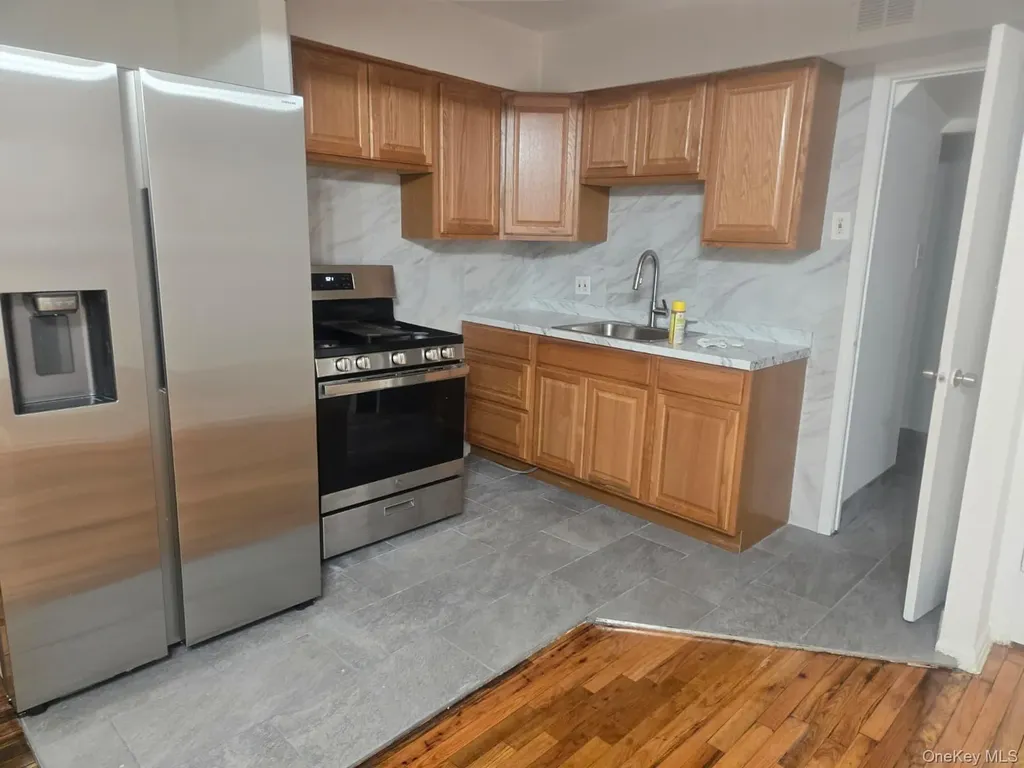 5528 98th Street Corona NY 11368