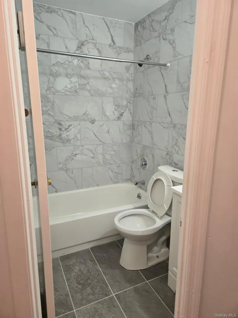 5528 98th Street Corona NY 11368