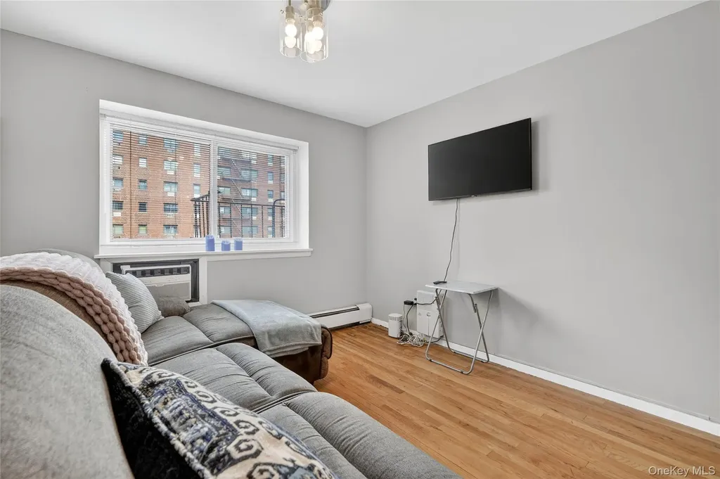 395 Westchester Avenue Port Chester NY 10573