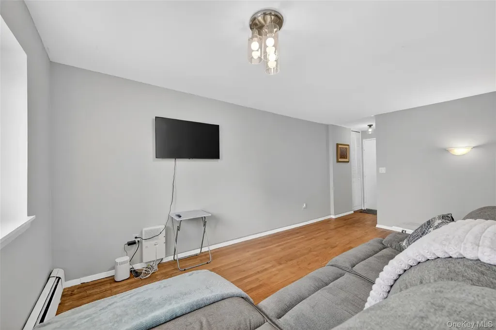 395 Westchester Avenue Port Chester NY 10573