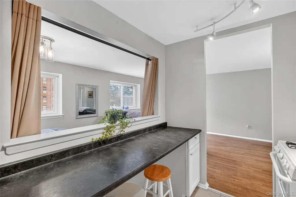 395 Westchester Avenue Port Chester NY 10573