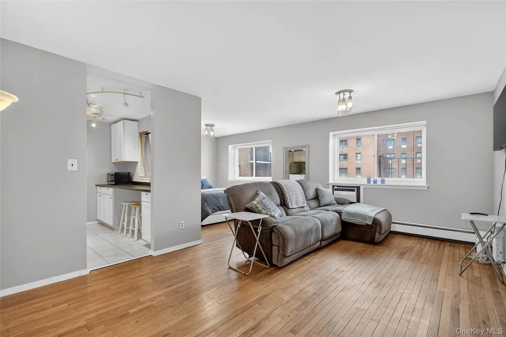 395 Westchester Avenue Port Chester NY 10573