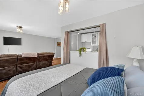 395 Westchester Avenue Port Chester NY 10573