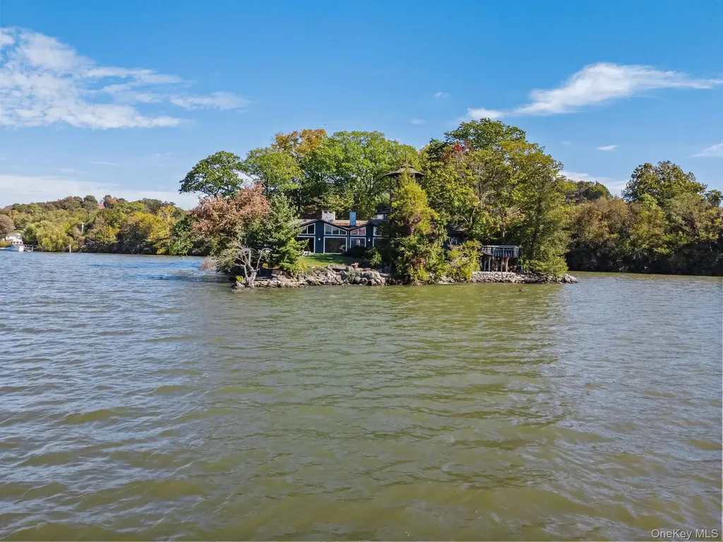 Wappingers Falls NY 12590