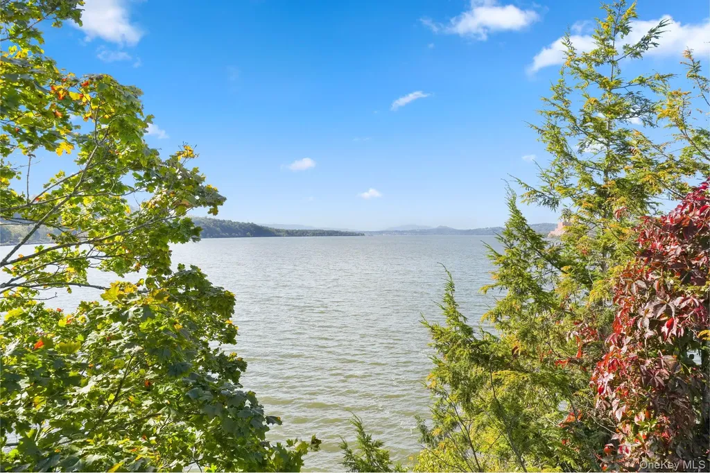 Wappingers Falls NY 12590
