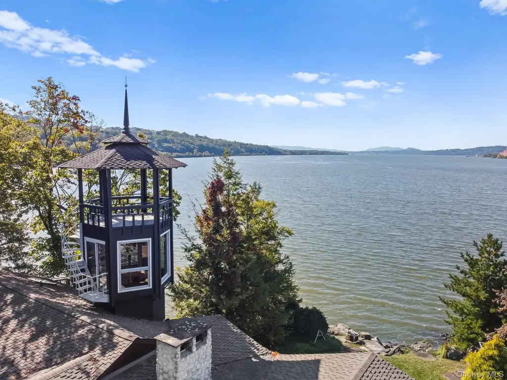 Wappingers Falls NY 12590