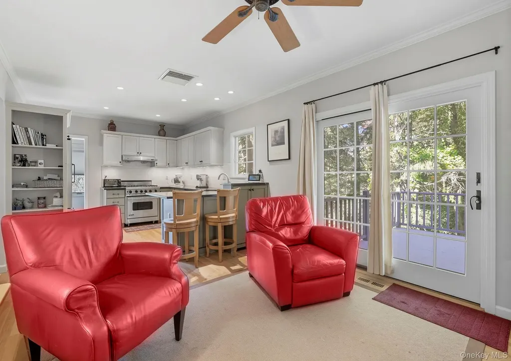 122 Harriman Road Mount Kisco NY 10549