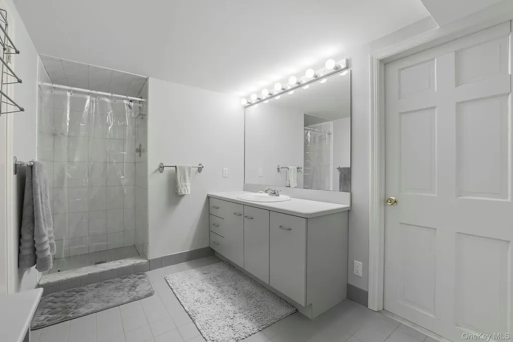 122 Harriman Road Mount Kisco NY 10549