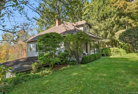 122 Harriman Road Mount Kisco NY 10549