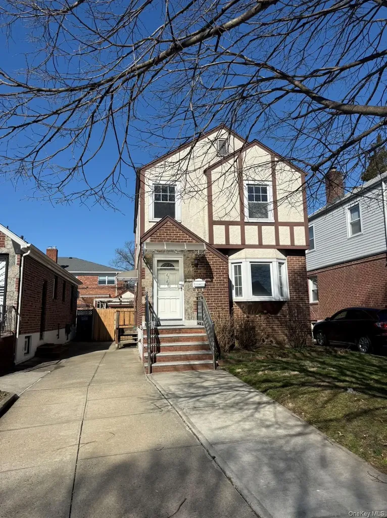 45-46 166th Street Flushing NY 11358