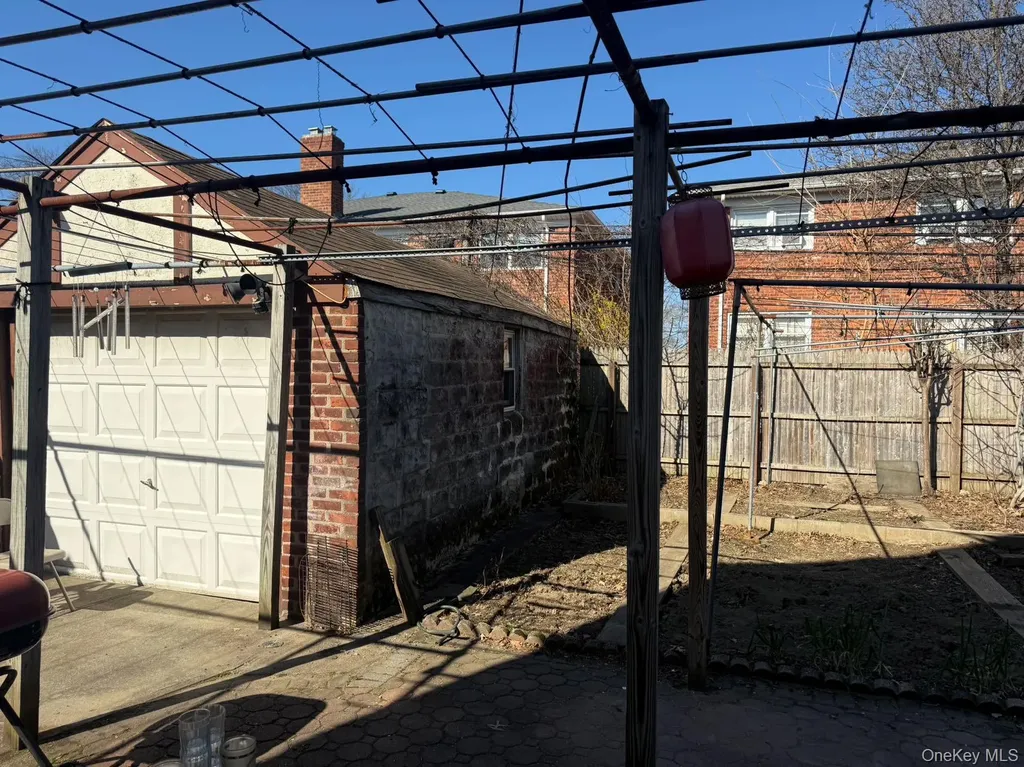 45-46 166th Street Flushing NY 11358