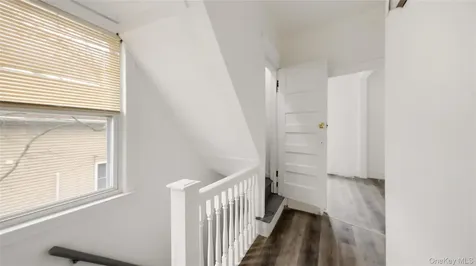 34 S High Street Mount Vernon NY 10550
