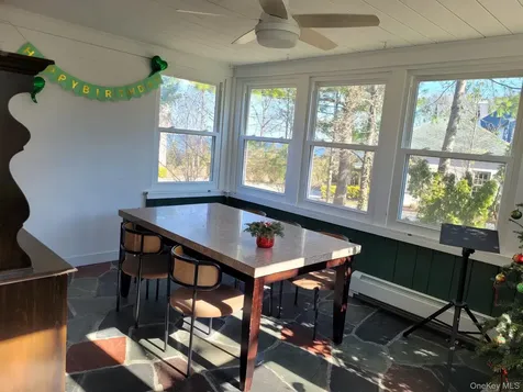 424 Centre Island Road Oyster Bay NY 11771