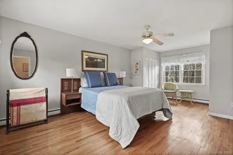 3594 Suncrest Avenue Yorktown Heights NY 10598