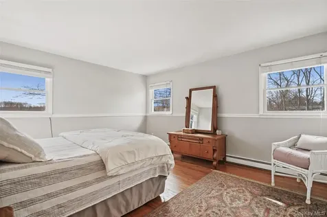 3594 Suncrest Avenue Yorktown Heights NY 10598
