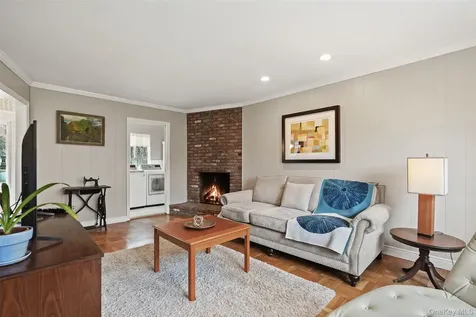3594 Suncrest Avenue Yorktown Heights NY 10598