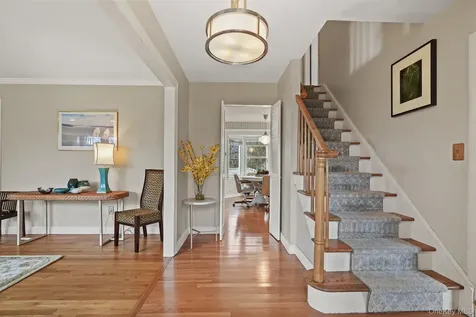 3594 Suncrest Avenue Yorktown Heights NY 10598