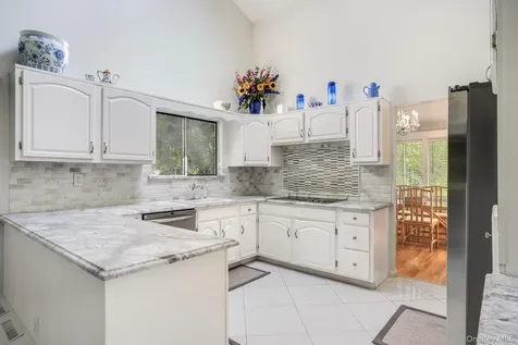 49 Chester Court Cortlandt Manor NY 10567
