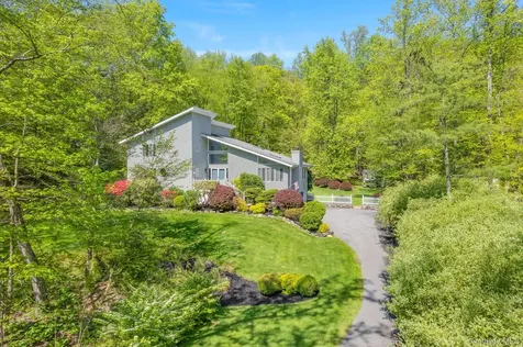 49 Chester Court Cortlandt Manor NY 10567