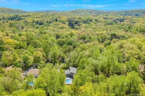 49 Chester Court Cortlandt Manor NY 10567