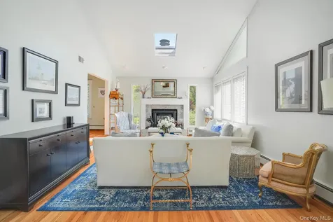49 Chester Court Cortlandt Manor NY 10567