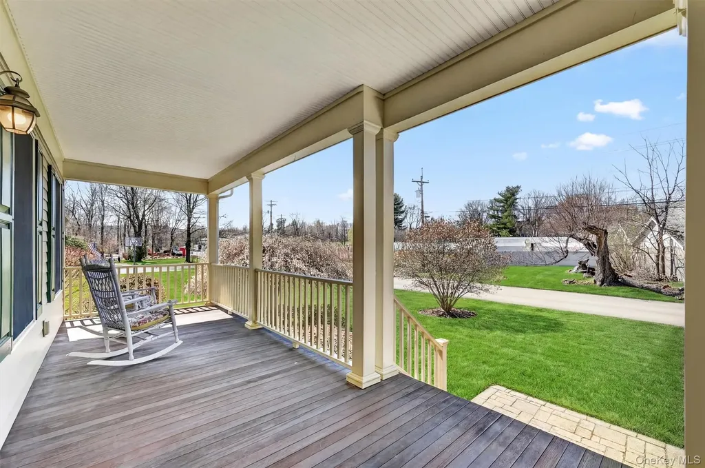 3 Clinton Avenue Extension Warwick NY 10990