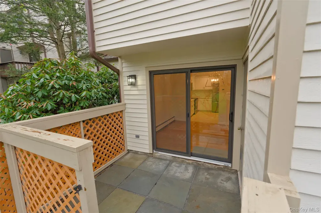 23 Pheasant Run Millwood NY 10546