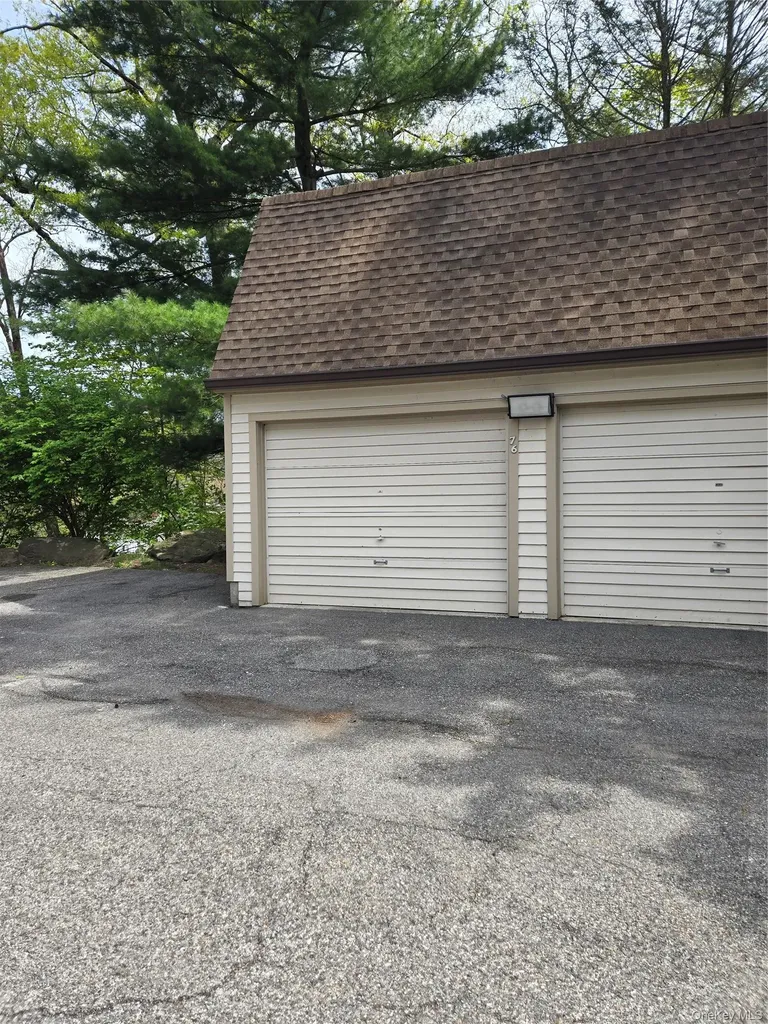 23 Pheasant Run Millwood NY 10546