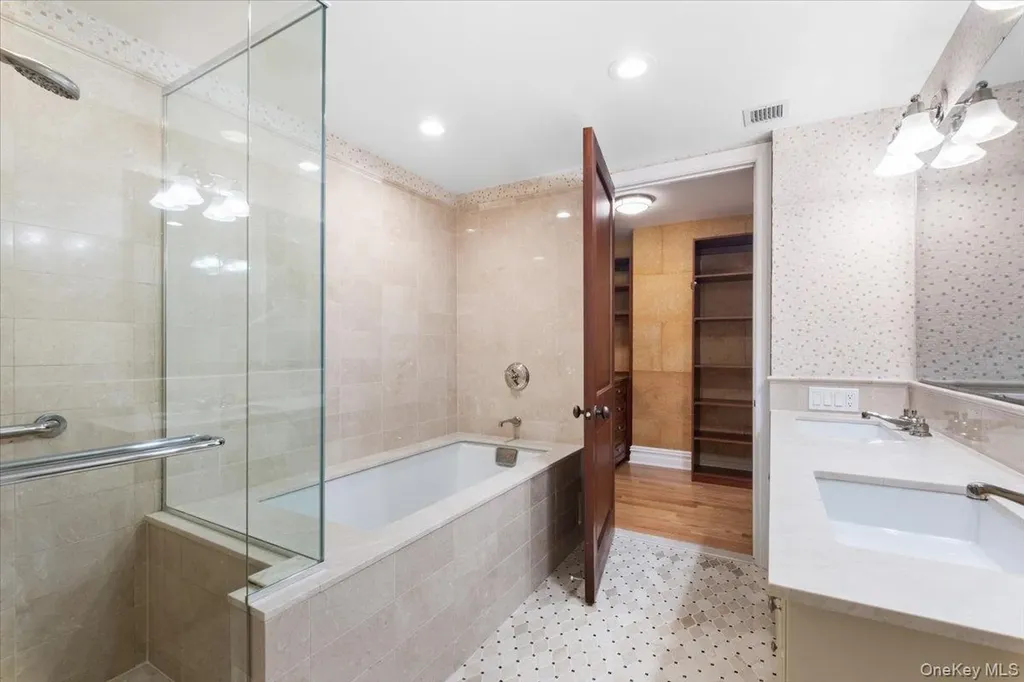 10 City Place White Plains NY 10601