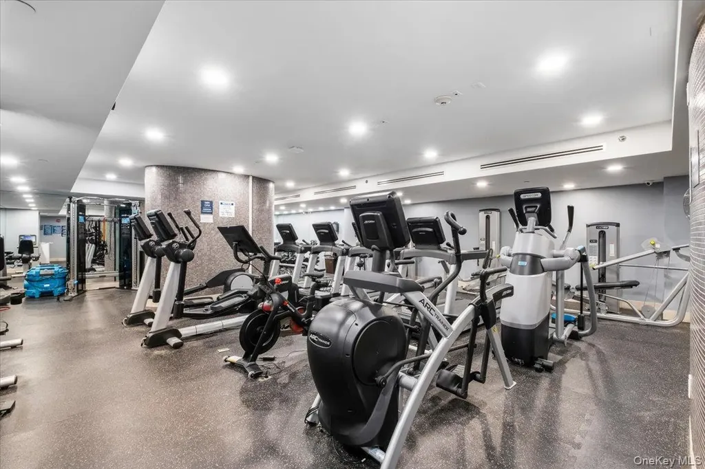 10 City Place White Plains NY 10601