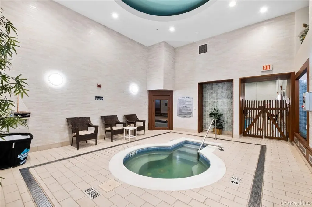 10 City Place White Plains NY 10601