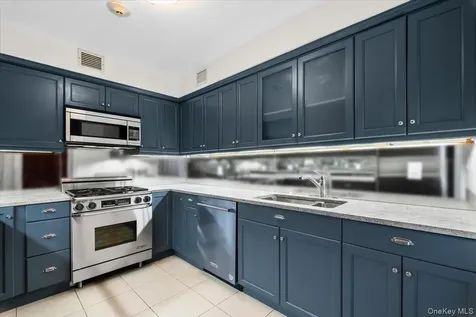10 City Place White Plains NY 10601