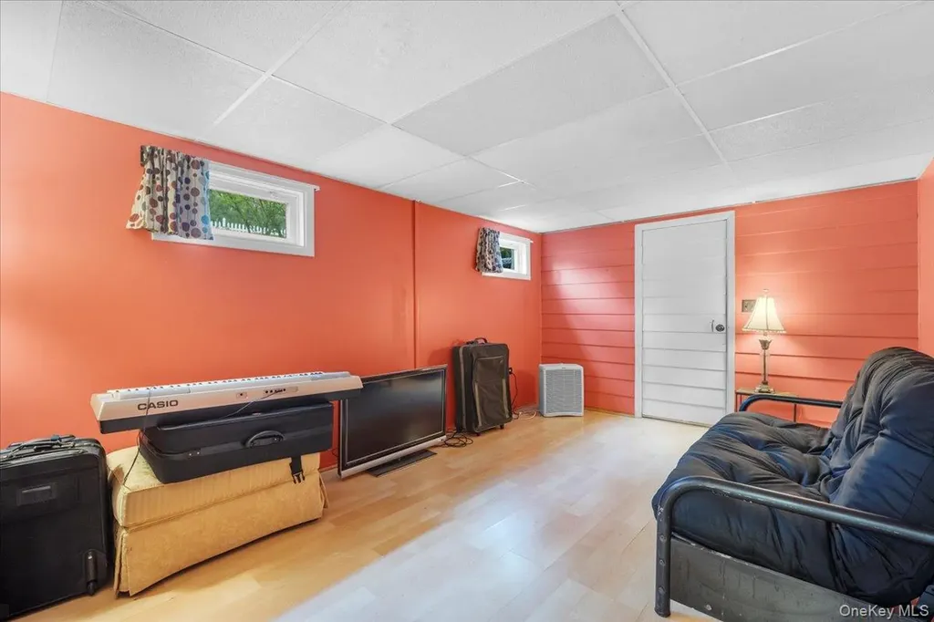 7 Hujay Terrace Wappingers Falls NY 12590